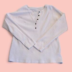 White Long Sleeve Henley Top (Medium)